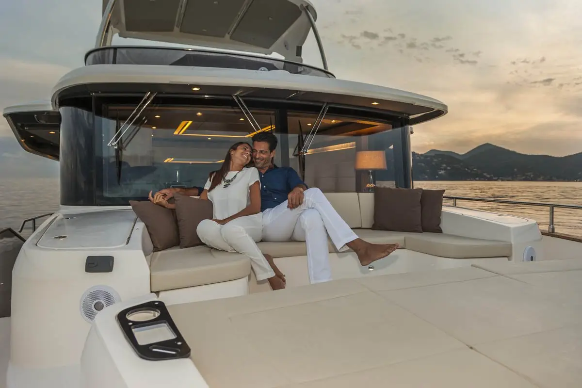 Navetta 58, camarote principal — Alquiler De Yates Barcelona, Barcelona. Casco estable para una jornada tranquila frente a Sitges