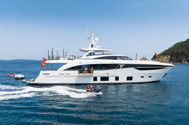 Princess 35M — Alquiler De Yates Barcelona, Barcelona