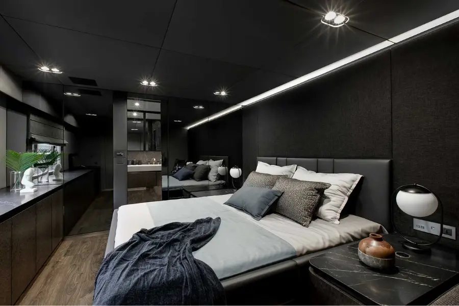 Sunreef 80, cubierta principal — Alquiler De Yates Barcelona, Barcelona. Catamarán estable para jornadas tranquilas frente a Sitges