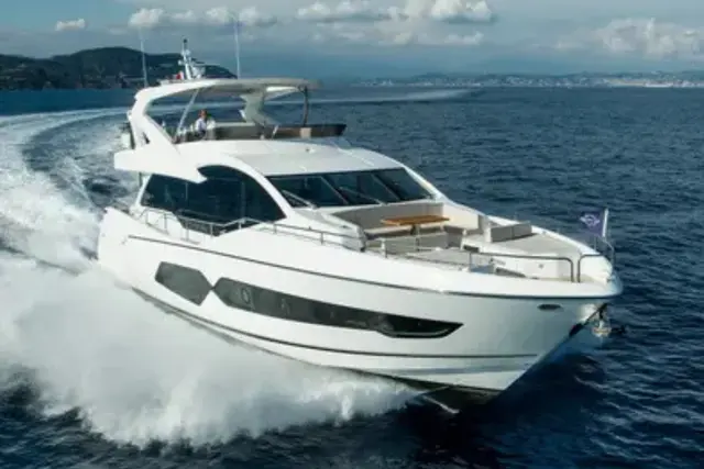 Sunseeker 76 — Alquiler De Yates Barcelona, Barcelona