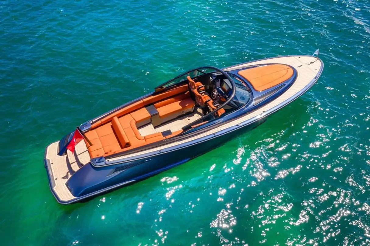 Wajer 38, exterior — Alquiler De Yates Barcelona, Barcelona. Días cortos y ágiles frente a la costa de Barcelona